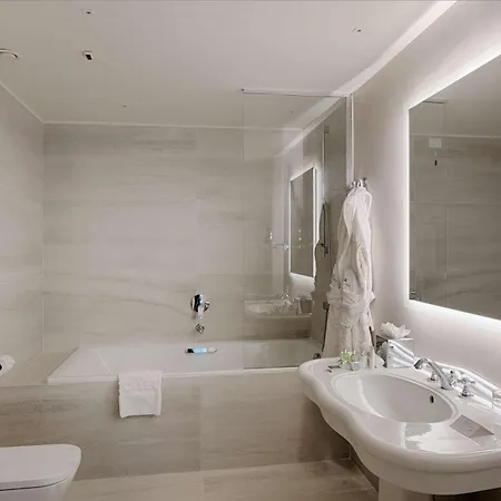 Hotel Nh Collection Palazzo 5*